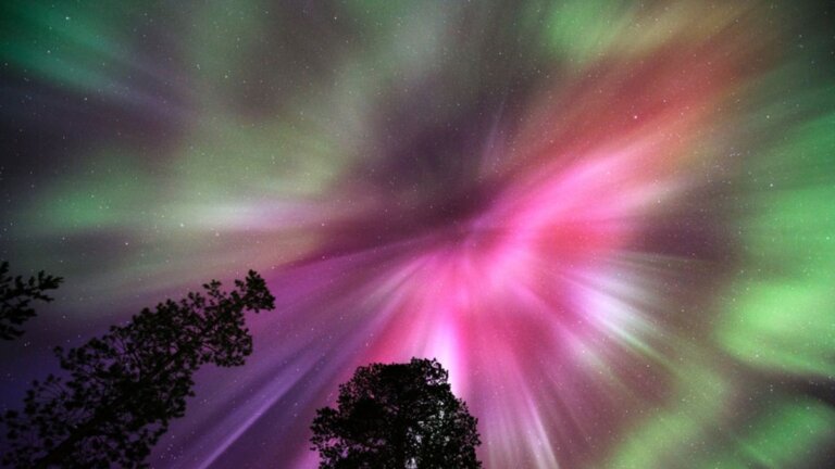 Earth’s thermosphere reaches highest temperature in 20 years after being bombarded by solar storms_6496f32734277.jpeg