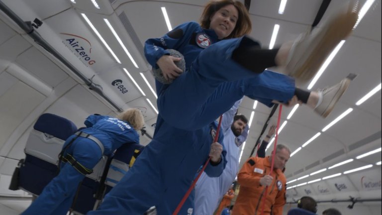 How I learned to ‘walk on the moon’ while flying at 30,000 feet on a stomach-churning airplane ride (video)_6481da1d0fe36.jpeg