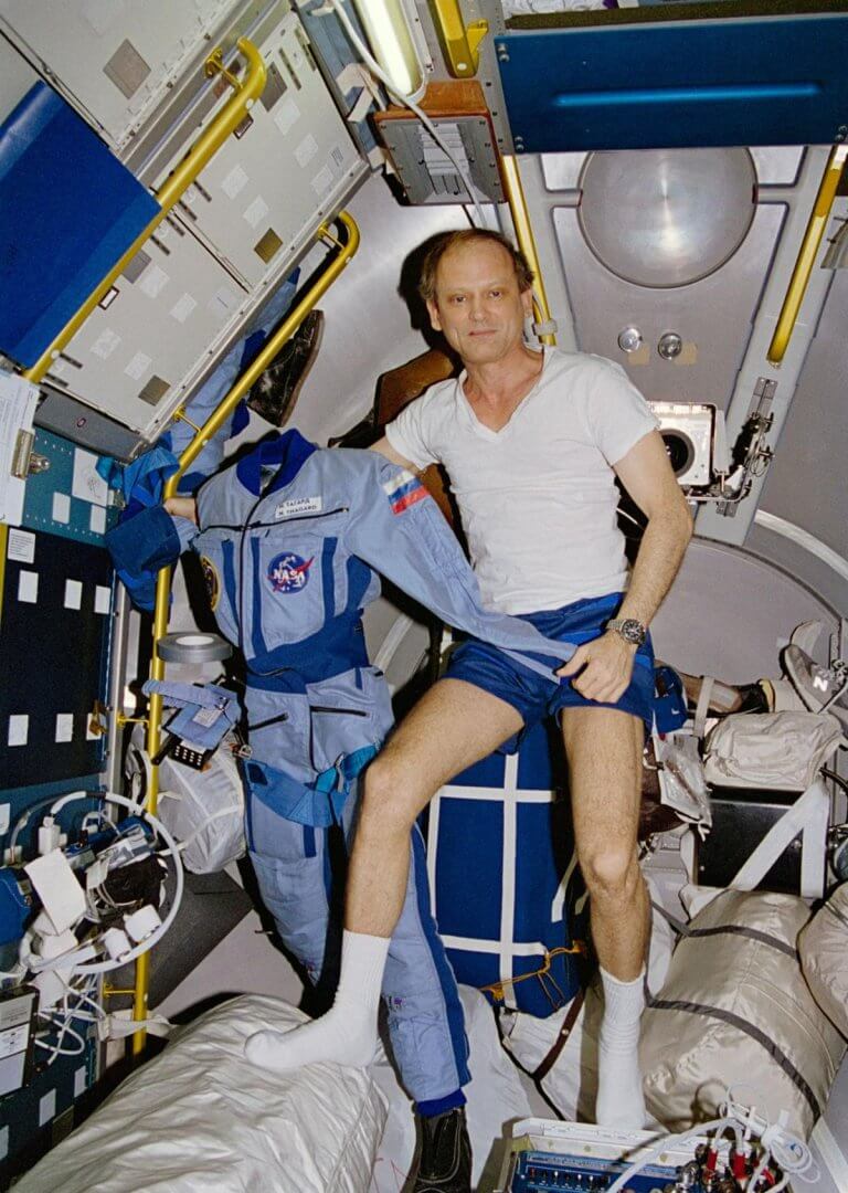 On This Day In Space: June 6, 1995: Astronaut Norm Thagard breaks space endurance record_64808a463df86.jpeg