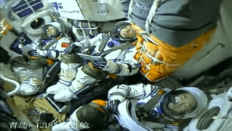 Watch China’s Shenzhou 15 astronauts return to Earth this weekend (video)_647c97395de23.png