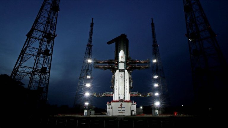 India’s moon-landing mission is ‘go’ for Friday morning launch (photos)_64b002c600300.jpeg