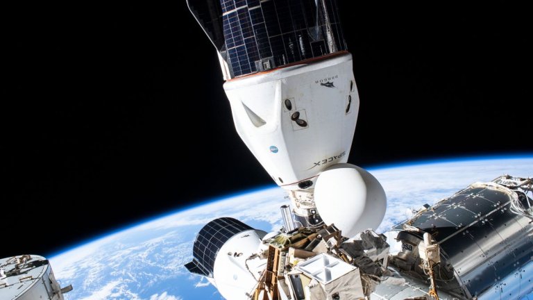 SpaceX Dragon spacecraft had a thruster glitch at the International Space Station in June_64c12637ab745.jpeg