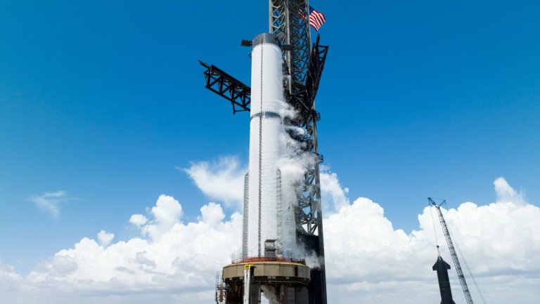 SpaceX fuels up Starship Super Heavy boosters in prelaunch tests (photos)_64c12641cb4e2.jpeg