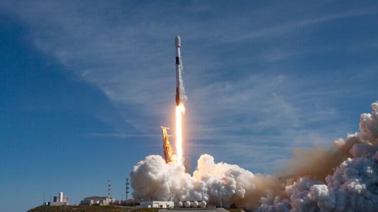 Watch a SpaceX Falcon 9 rocket launch for record-breaking 16th time tonight_64aabc756af4e.jpeg