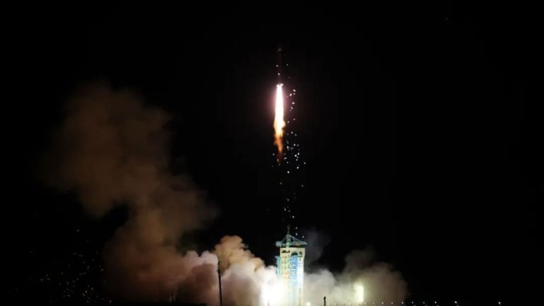 China launches Gaofen Earth-observation satellite (video)_64e60ef094371.jpeg