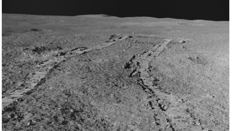 India’s Chandrayaan-3 moon rover reveals surprising sulfur find in lunar south pole soil_64ef54546faa3.jpeg