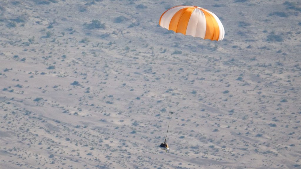 NASA conducts crucial drop test ahead of Sept. 24 arrival of OSIRIS-REx asteroid sample_64f0a5fddec23.jpeg