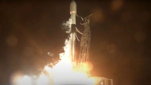 SpaceX launches 21 Starlink satellites, lands rocket at sea_64e4c1079730e.jpeg