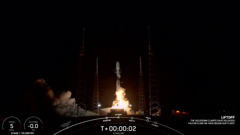 SpaceX launches 22 Starlink satellites, lands rocket on ship at sea_64d0f82f68a21.jpeg