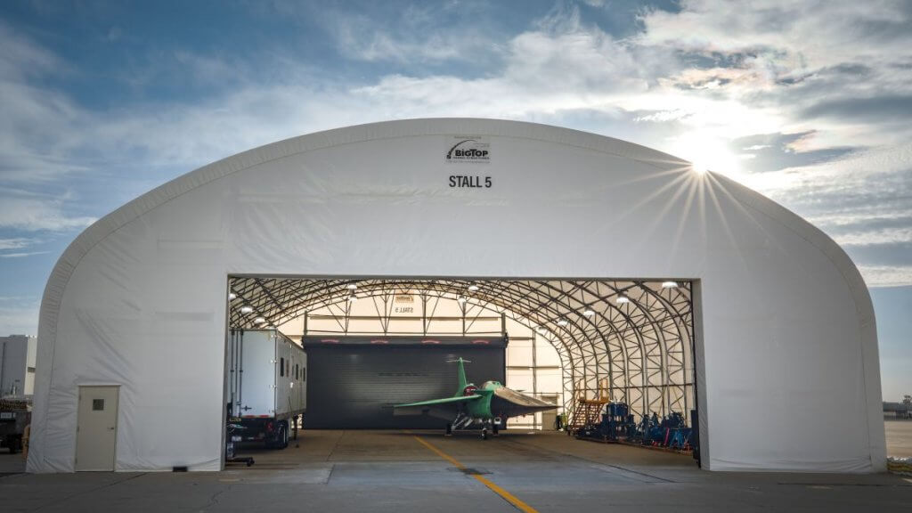 Watch NASA’s sci-fi-looking X-59 ‘quiet’ supersonic jet roll out of the hangar (video)_64ce559c6ad7e.jpeg