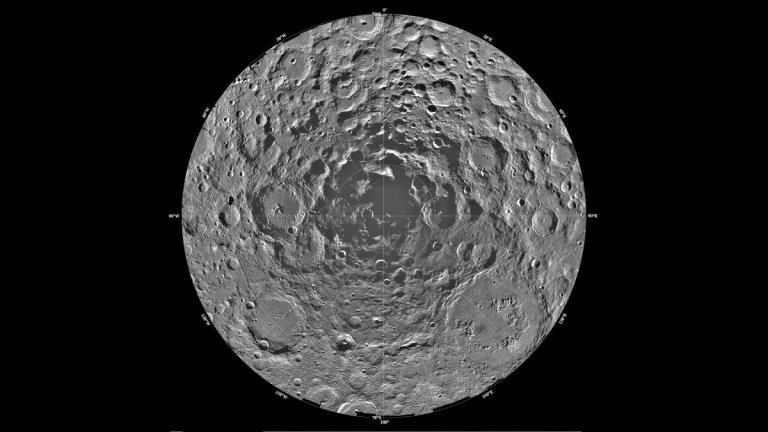 Why Chandrayaan-3 landed near the moon’s south pole — and why everyone else wants to get there too_64e8bce77323a.jpeg