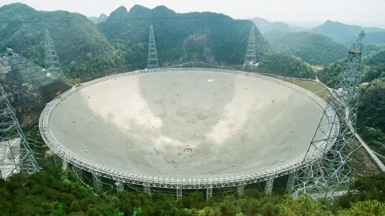 World’s largest radio telescope gets help from smart maintenance robots_64d249f4d7400.jpeg