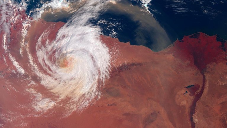 Satellites watch rare, destructive Mediterranean hurricane Daniel swirl above the Sahara (photos)_6501c16e0792c.jpeg