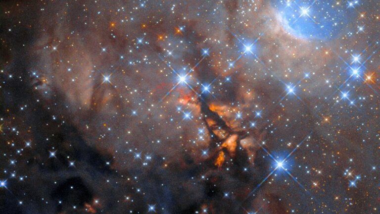 Star-studded stellar nursery shines in new Hubble Telescope photo_64f1e92c224db.jpeg