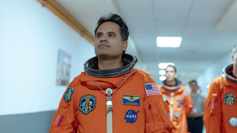 Watch the inspiring true story of NASA astronaut José Hernández in ‘A Million Miles Away’ on Amazon Prime (video)_65048399def43.jpeg