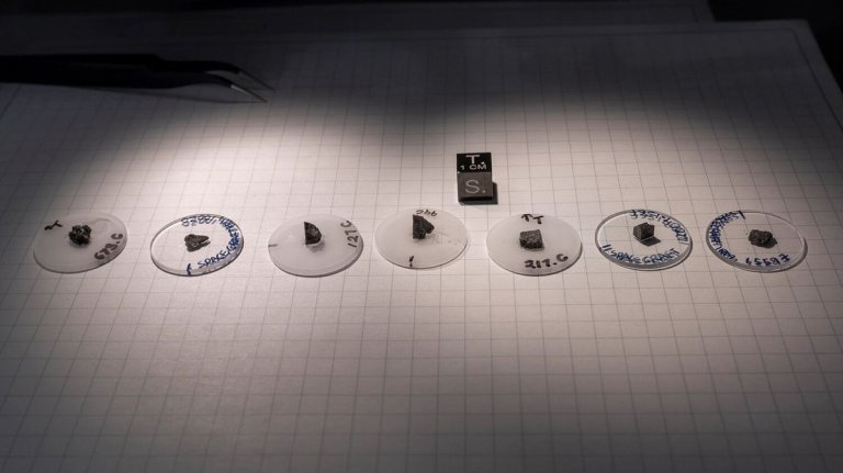 Mysterious magnetism in Apollo moon rocks is natural in origin, new study finds_65286c88b826a.jpeg