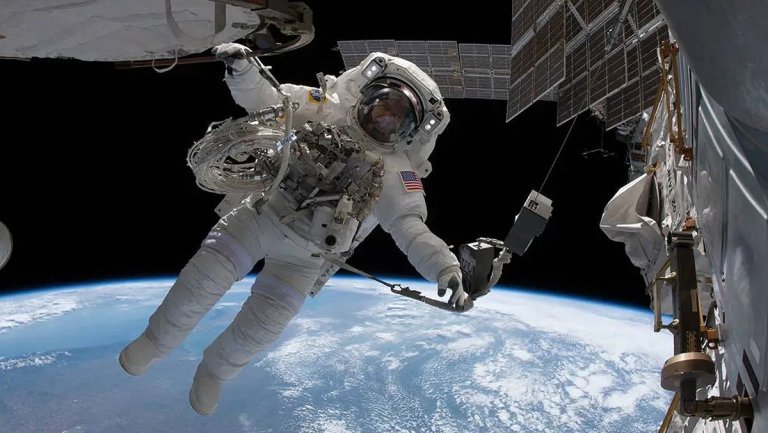 NASA calls off spacewalk due to leak on International Space Station_65271de42be23.jpeg