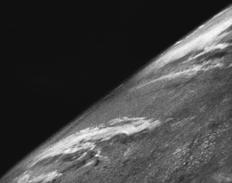 On This Day In Space: Oct. 24, 1946: V-2 Rocket Takes 1st Photos of Earth from Space_6537cfde40bc7.jpeg