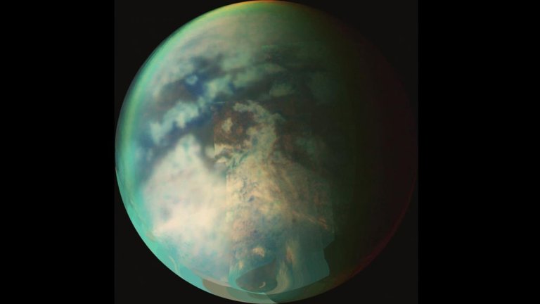 On This Day In Space: Oct. 26, 2004: Cassini spacecraft takes 1st closeups of Titan_653a5b5bb4494.jpeg