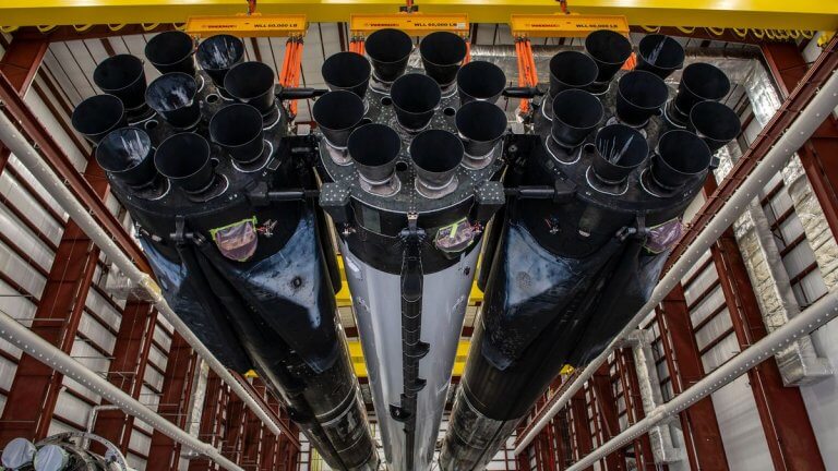 SpaceX fires up Falcon Heavy rocket ahead of Psyche asteroid mission launch_651b3e448a7ae.jpeg