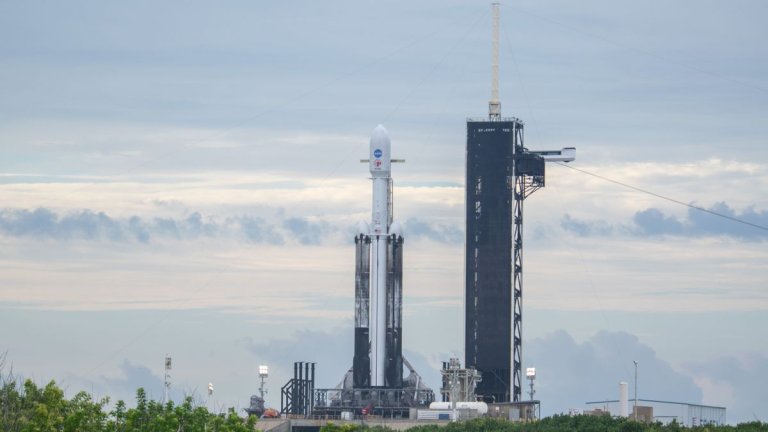 Watch SpaceX Falcon Heavy rocket launch NASA’s Psyche asteroid mission today_65294d74425e7.jpeg