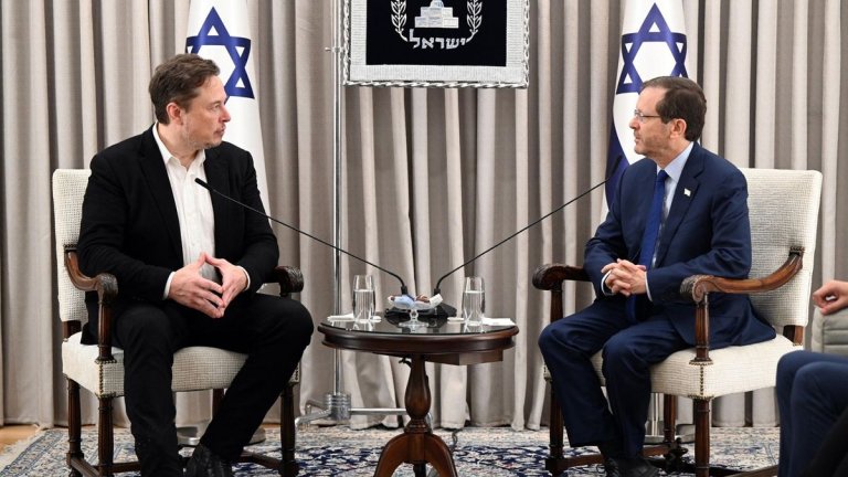 Elon Musk, Israel agree on use of Starlink satellite internet in Gaza_65675395e03d4.jpeg