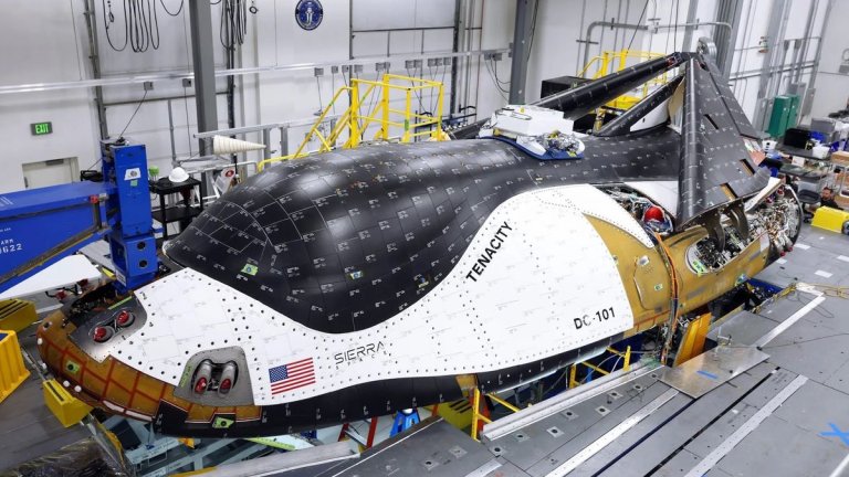 Meet ‘Tenacity:’ Sierra Space unveils 1st Dream Chaser space plane (photos)_654576dd1ba0c.jpeg