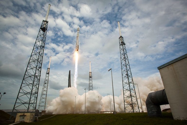 On This Day In Space: Nov. 18, 2013: NASA launches MAVEN orbiter to Mars_6558b3af893ce.jpeg