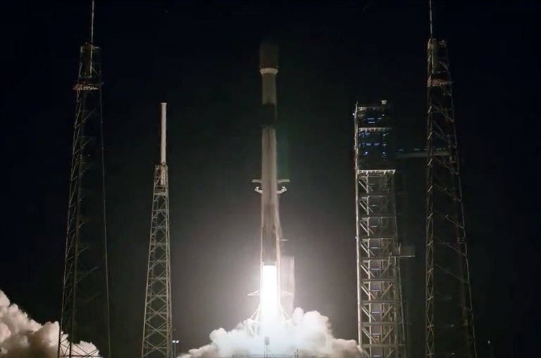 SpaceX launches its 90th orbital mission of the year_65715c3ec6a20.jpeg