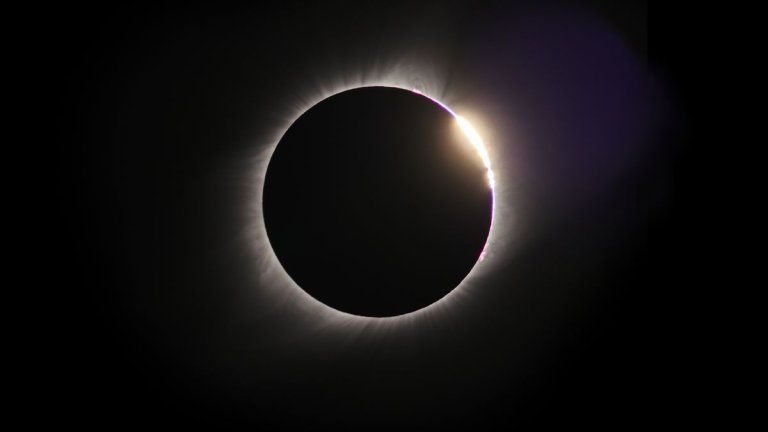 Total solar eclipse 2024: Live updates_658301b851ee8.jpeg