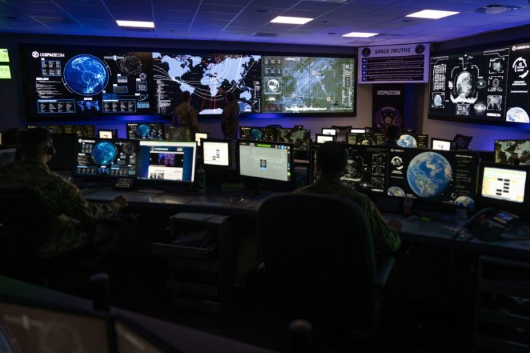 US SPACECOM Achieves Full Operational Capability—in Colorado_6580625a36270.jpeg