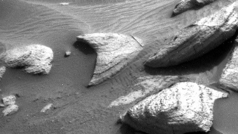 ‘Star Trek’ on Mars? Curiosity rover spots Starfleet symbol on Red Planet_65a6f4fb145ce.jpeg