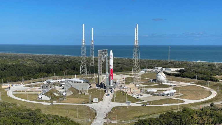 Vulcan Centaur rocket arrives at pad ahead of debut launch (photos)_6598568241aa3.jpeg