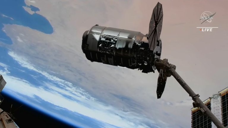 Watch SpaceX launch private cargo spacecraft to the ISS on Jan. 30_65b7c1be183b9.jpeg