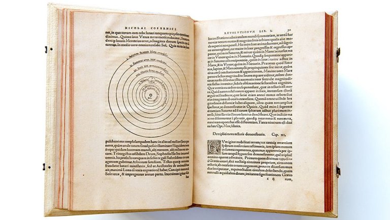 Donated Renaissance-era astronomy book surprises university with hidden text_65c5a10fd1bf7.jpeg