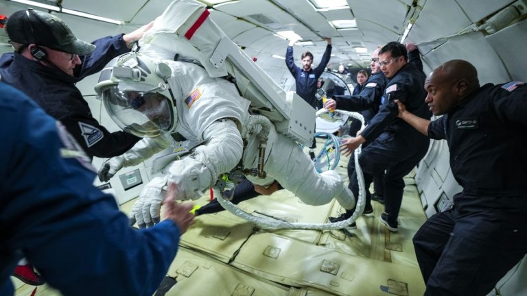 This astronaut took 5 spacewalks. Now, he’s helping make spacesuits for future ISS crews (exclusive)_65cd3ff62ecaf.jpeg