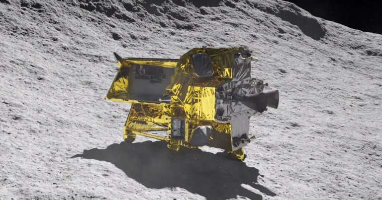 Against All Odds, Japan’s Toppled Moon Lander Is Still Alive_6606d9021e8ab.jpeg