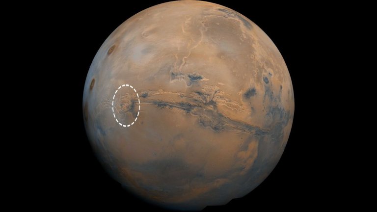 Giant Mars volcano discovered ‘hiding’ in plain sight_65f221fc511f3.jpeg