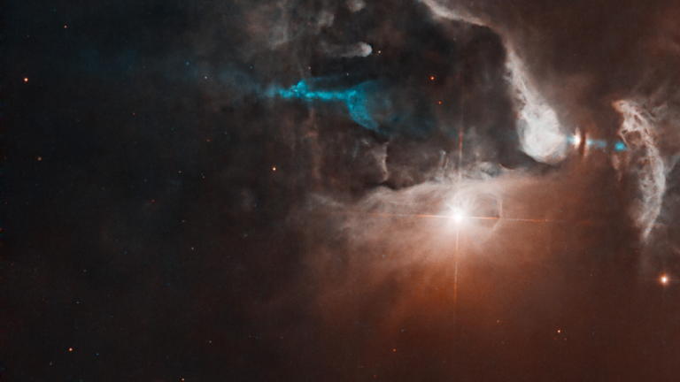 Hubble Telescope witnesses a new star being born in a stunning cosmic light show (image)_6602d4c9148c2.png