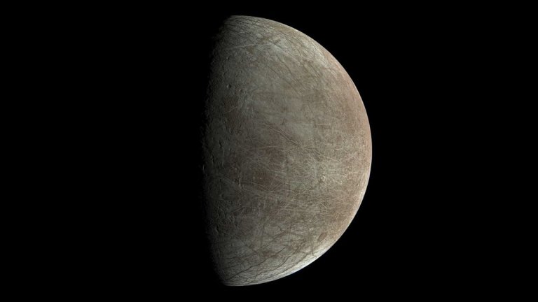 If there’s life on Europa, solar sails could help us find it_65f302f4724ea.jpeg