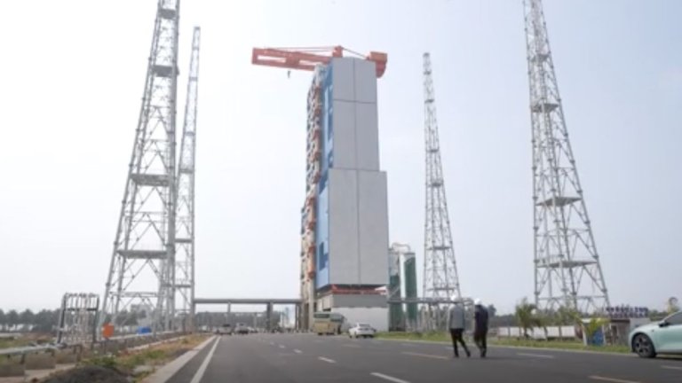 China putting finishing touches on seaside spaceport for commercial launches (video)_660f1fdd270da.jpeg