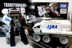 JAXA and Toyota’s ‘Lunar Cruiser’ moon rover is now a Transformers toy_660c0c3a1fd5f.jpeg