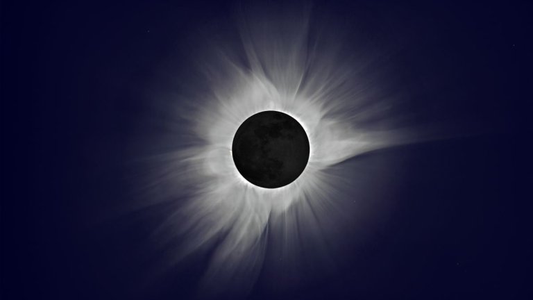 The total solar eclipse 2024 is happening today! Here’s what you need to know_661384bce5fe0.jpeg