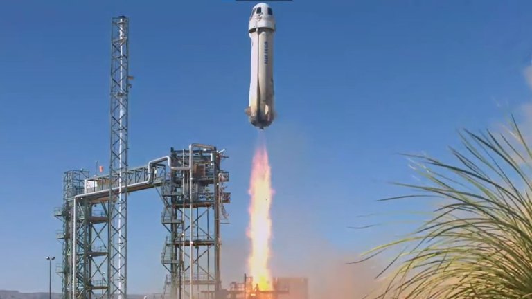 Blue Origin launches 1st Black astronaut candidate, age 90, and 5 space tourists on New Shepard rocket (video)_664b563b74485.jpeg