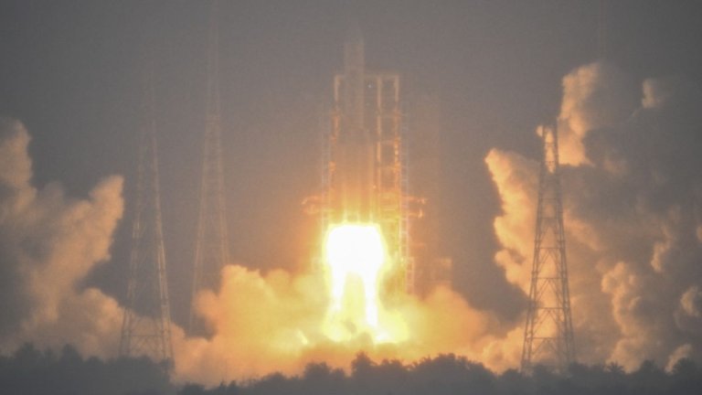 China launches Chang’e 6 sample-return mission to moon’s far side (video)_6634ec8e77aeb.jpeg