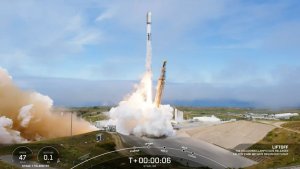 SpaceX launches 20 Starlink satellites on 50th mission of the year (video)_6643dde9237a6.jpeg