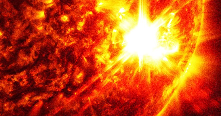 The Sun Just Unleashed Yet Another Fierce Solar Flare, and It’s Only Getting Started_6658960332b2d.jpeg