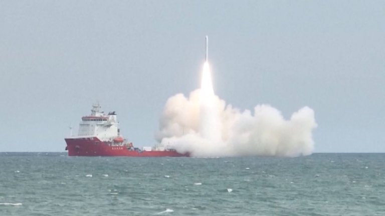 Watch Chinese company launch 4 satellites to orbit from ship at sea (video)_6657a419e9e14.jpeg