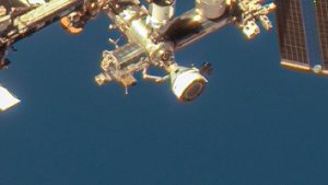 Boeing’s Starliner astronaut taxi spotted at ISS (satellite photo)_666c598335c18.jpeg