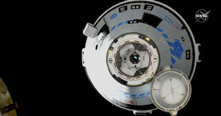 Boeing’s Starliner Has Trouble Docking With Space Station_66632230421e1.jpeg